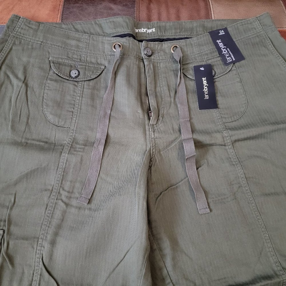Lane Bryant 24W Olive Green Straight Leg Cargo Pants ~ NEW with tags!!